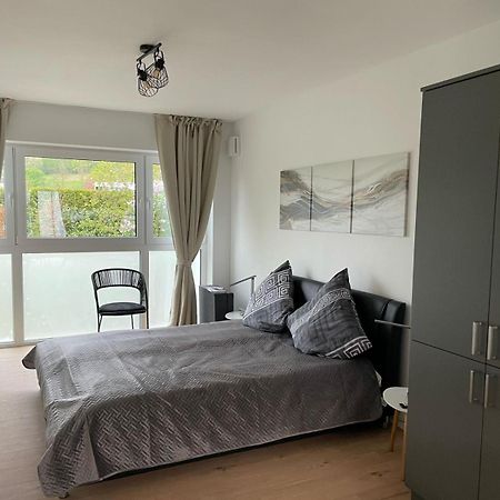 Modernes Stilvoll Eingerichtetes Appartement Росрат Экстерьер фото